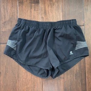 Oiselle running shorts, black, S